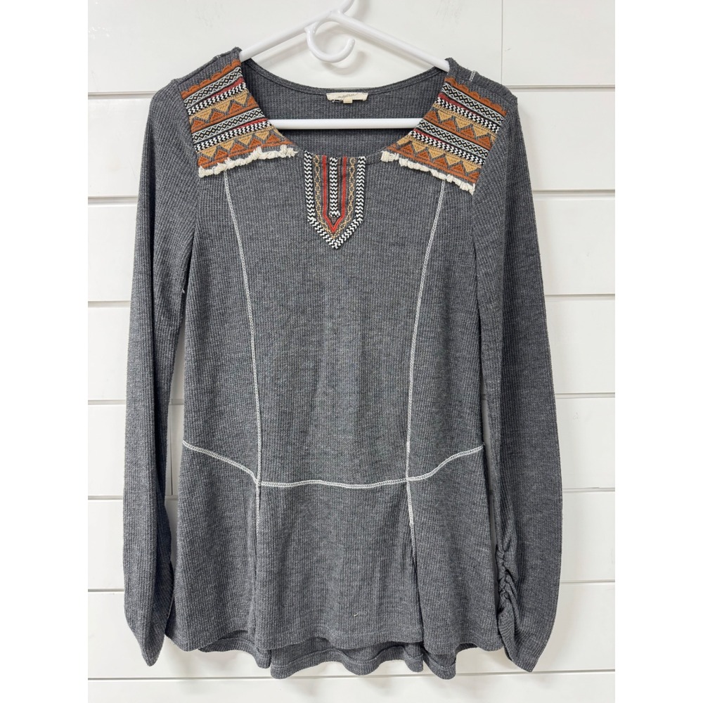 Mystree Gray Waffle Knit Thermal Top Southwestern Embroidery Fringe Small